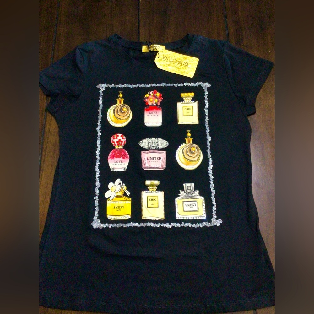 Vinizbena nwt black shirt with bedazzled bottles